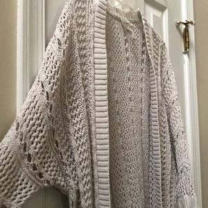Loose cardigan